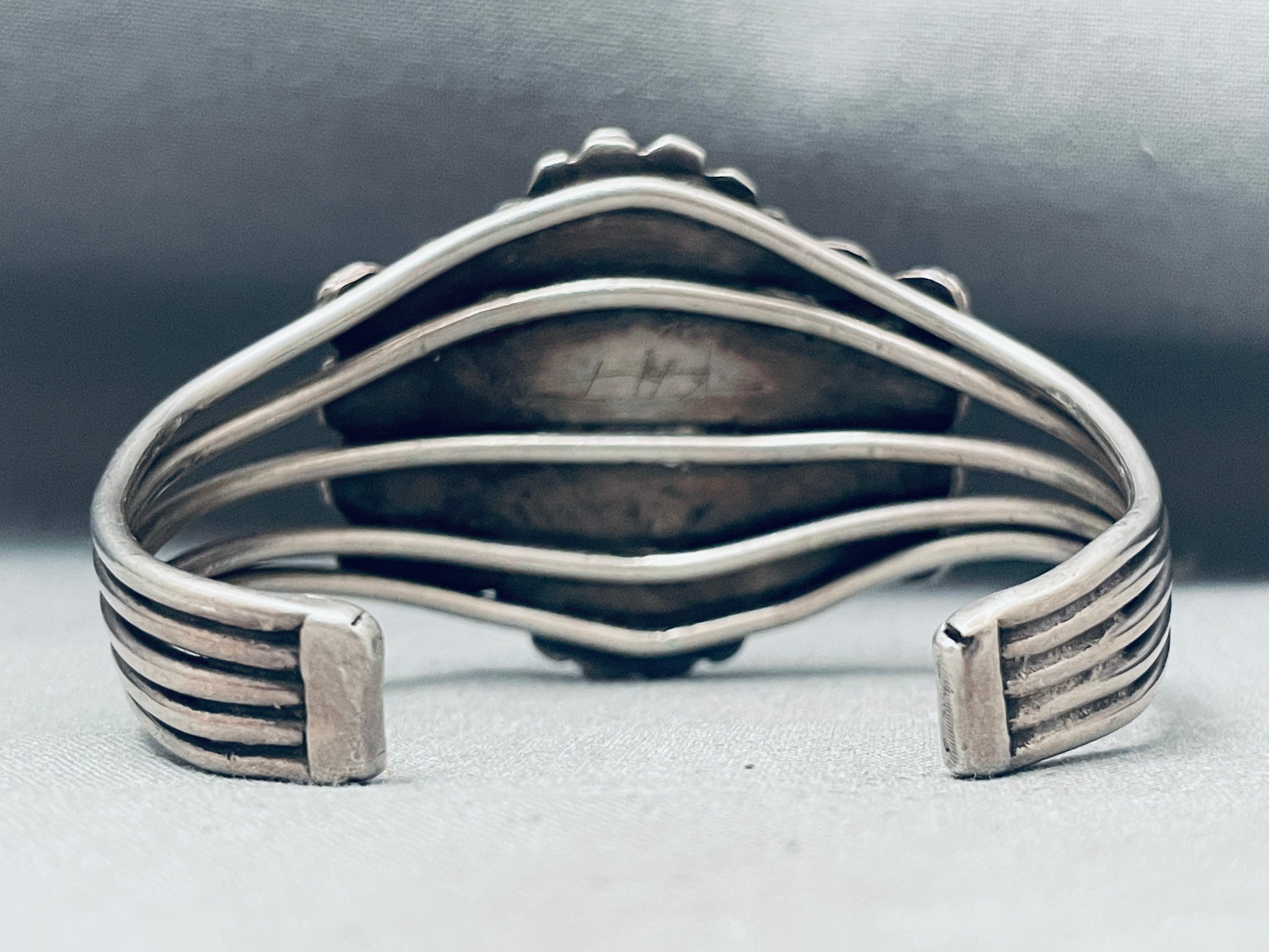 Stunning Vintage Native American Navajo Petrified Wood Sterling