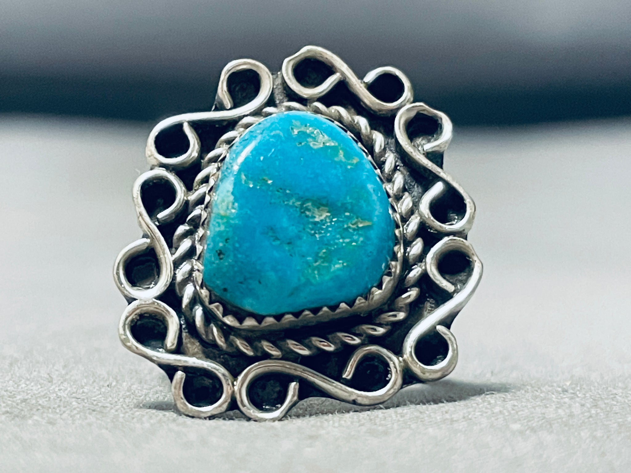 Navajo Turquoise Sterling Silver Ring top