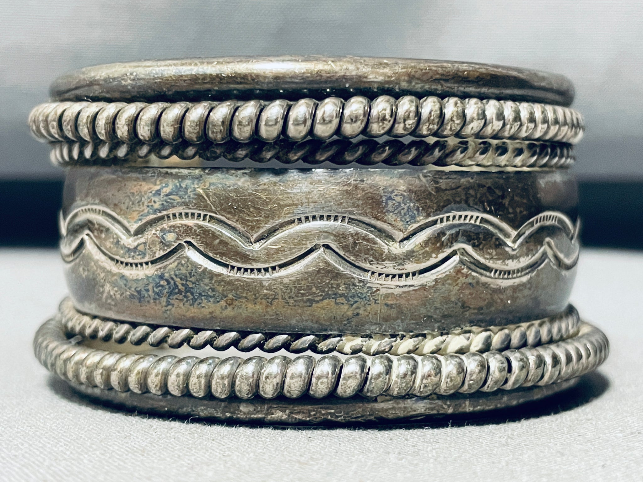 Hand Tooled Vintage Native American Navajo Sterling Silver