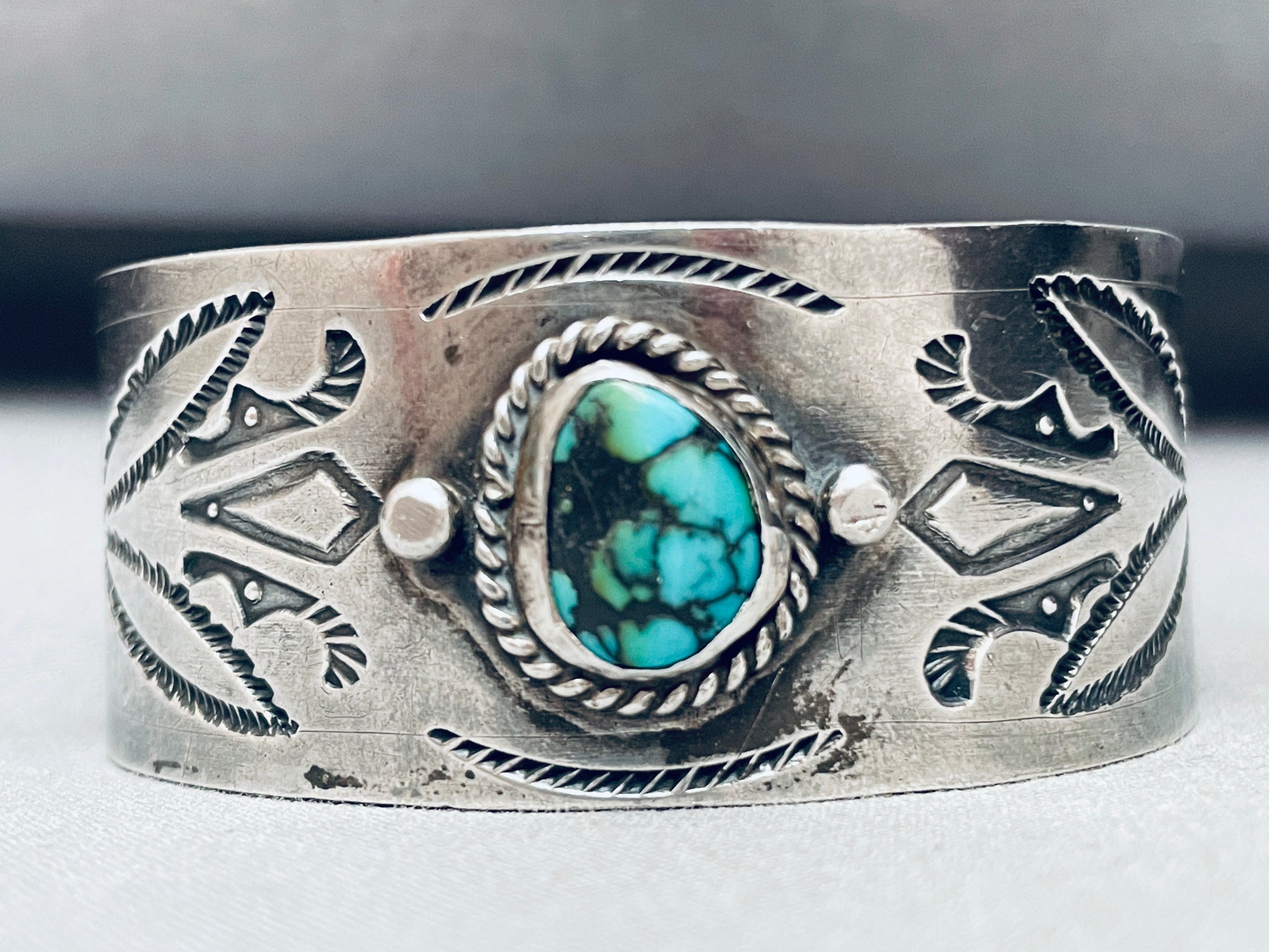 Rare Vintage Native American Navajo Crow Springs Turquoise