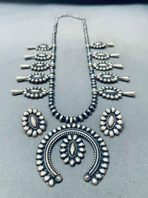 Womens Authentic Vintage Native American Navajo Sterling Silver Squash Blossom Necklace-Nativo Arts