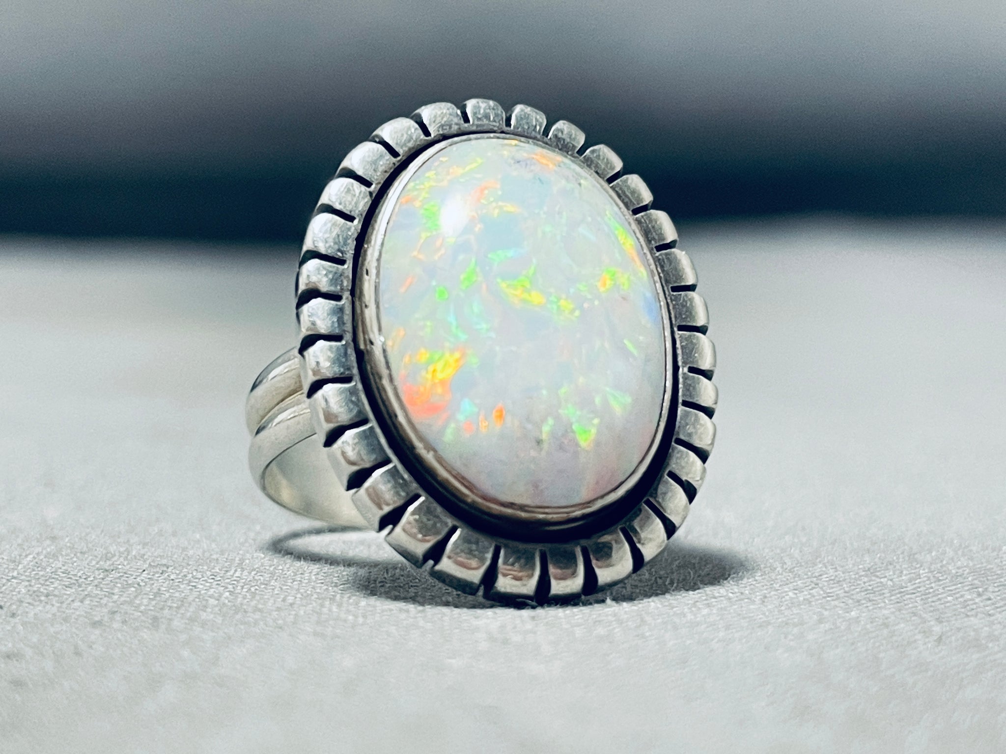 Vintage sterling hot silver Opal ring