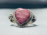 Awesome Vintage Signed Native American Navajo Purple Spiny Heart Sterling Silver Ring-Nativo Arts