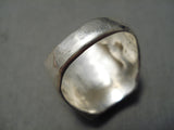 Unbelievable Vintage Native American Navajo Kingman Turquoise Sterling Silver Ring Old-Nativo Arts