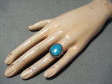 Excellent Vintage Native American Navajo Old Kingman Turquoise Sterling Silver Ring Old-Nativo Arts