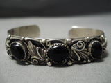 Detailed!! Vintage Native American Navajo Domed Jet Sterling Silver Leaf Garden Bracelet Old-Nativo Arts