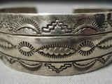 So Detailed!! Vintage Native American Navajo Sterling Silver Hand Tooled Bracelet Old-Nativo Arts