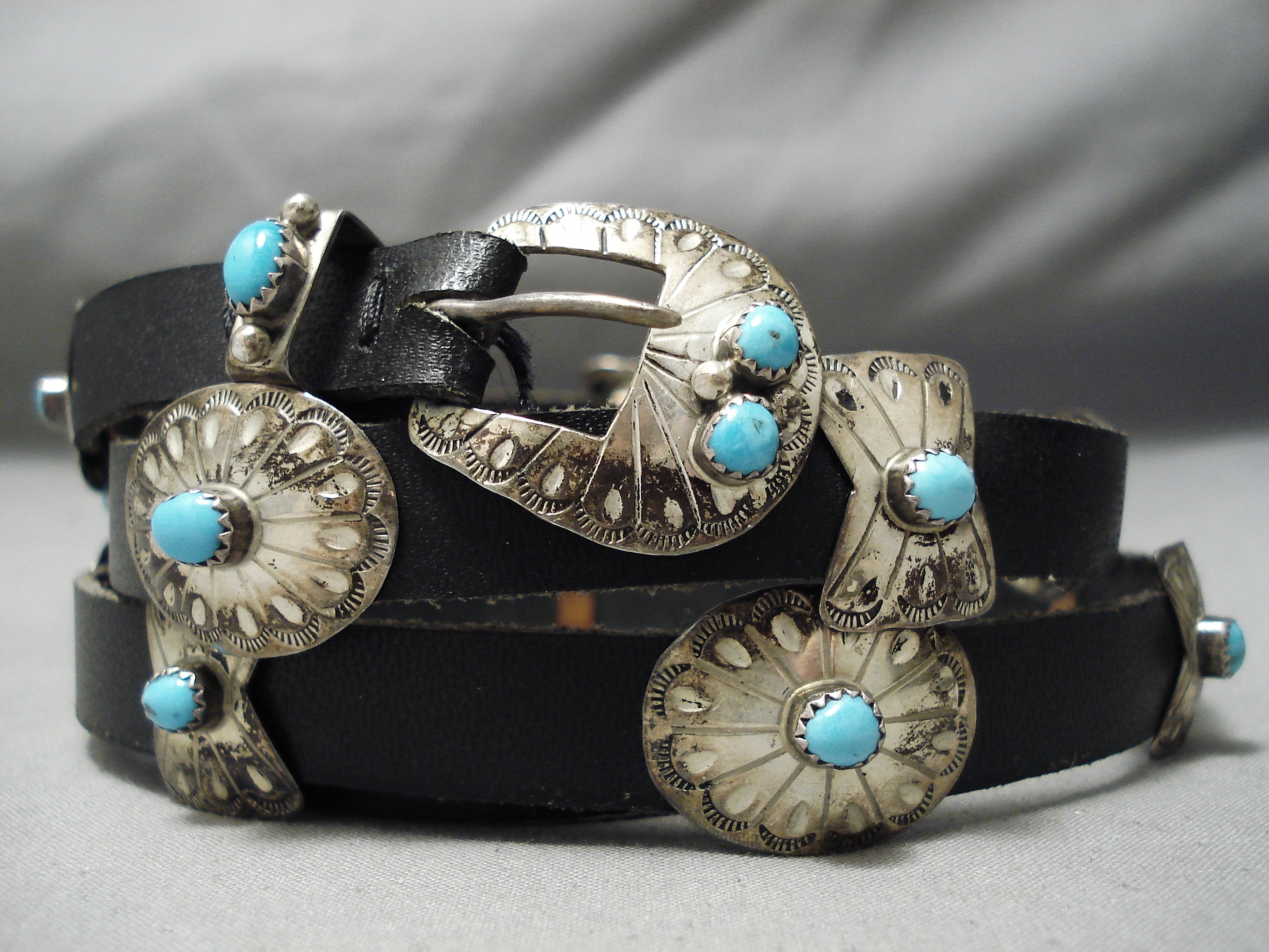 Amazing Vintage Native American Navajo Turquoise Sterling Silver