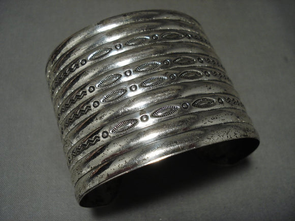 10 Story Tall Early Hand Hammered Vintage Navajo Native American Jewelry Silver Bracelet Old-Nativo Arts