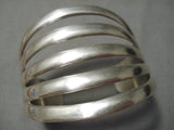Astonishing Vintage Native American Navajo Split Shank Sterling Silver Bracelet Old-Nativo Arts