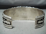 Magnificent Signed Vintage Native American Navajo Turquoise Sterling Silver Bracelet Old-Nativo Arts