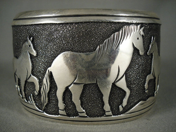 136 Gram Monster Thomas Singer 'Horse Love' Native American Jewelry Silver Bracelet-Nativo Arts