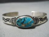 Eye-catching Vintage Native American Navajo Pilot Mountain Turquoise Sterling Silver Bracelet Old-Nativo Arts