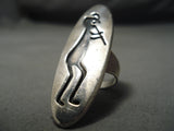 Towering Vintage Hopi Native American Navajo Flute Man Sterling Silver Ring Old-Nativo Arts