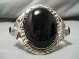 Exquisite Vintage Navajo Domed Onyx Sterling Silver Native American Bracelet-Nativo Arts