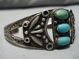 Striking Vintage Native American Navajo Old Mine Turquoise Sterling Silver Bracelet Old-Nativo Arts