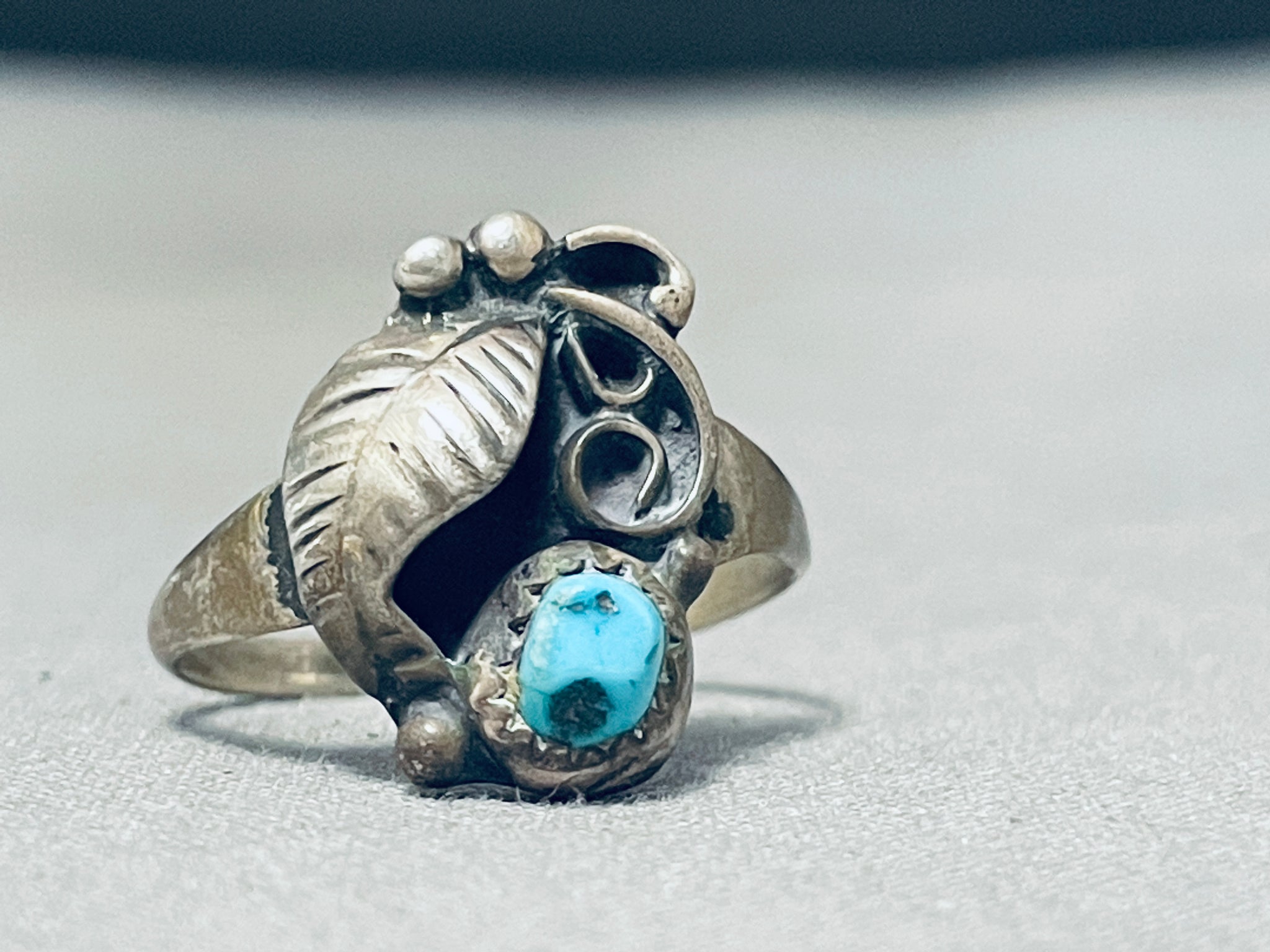 Gorgeous Vintage Native American Navajo Turquoise Sterling