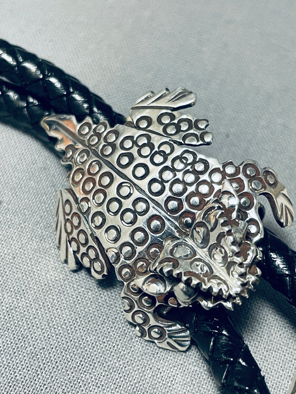 Outstanding Native American Navajo Signed Handcarved Sterling Silver Toad Bolo-Nativo Arts