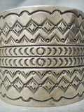 Magnificent Vintage Santo Domingo Stgerling Silver Bracelet Native American Old-Nativo Arts