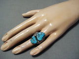 Spectacular Vintage Native American Navajo Old Kingman Turquoise Sterling Silver Ring-Nativo Arts