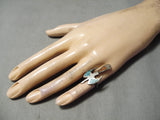 Eye-catching Vintage Native American Navajo Turquoise Sterling Silver Ring Old-Nativo Arts