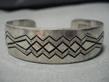 Striking Vintage Navajo John Begay Sterling Silver Native American Bracelet Old-Nativo Arts