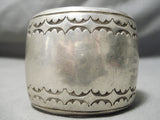 Magnificent Vintage Native American Navajo Sterling Silver Bracelet Old-Nativo Arts