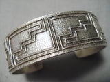 Interesting Vintage Santo Domingo Sterling Silver Bracelet Native American Old-Nativo Arts