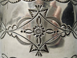 Important Silver Smaster Vintage Native American Navajo Wide Sterling Bracelet Old-Nativo Arts