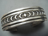 Sensational Vintage Navajo Sterling Silver Bracelet Native American Old-Nativo Arts
