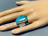 Fantastic Vintage Native American Navajo Old Kingman Turquoise Sterling Silver Ring-Nativo Arts