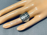 Stunning Vintage Native American Navajo Green Turquoise Sterling Silver Ring-Nativo Arts