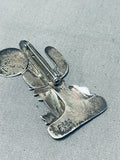 Noteworthy Howling Coyote Vintage Native American Navajo Sterling Silver Pin-Nativo Arts