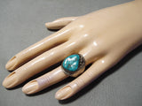 Striking Vintage Native American Navajo Old Kingman Turquoise Sterling Silver Ring Old-Nativo Arts
