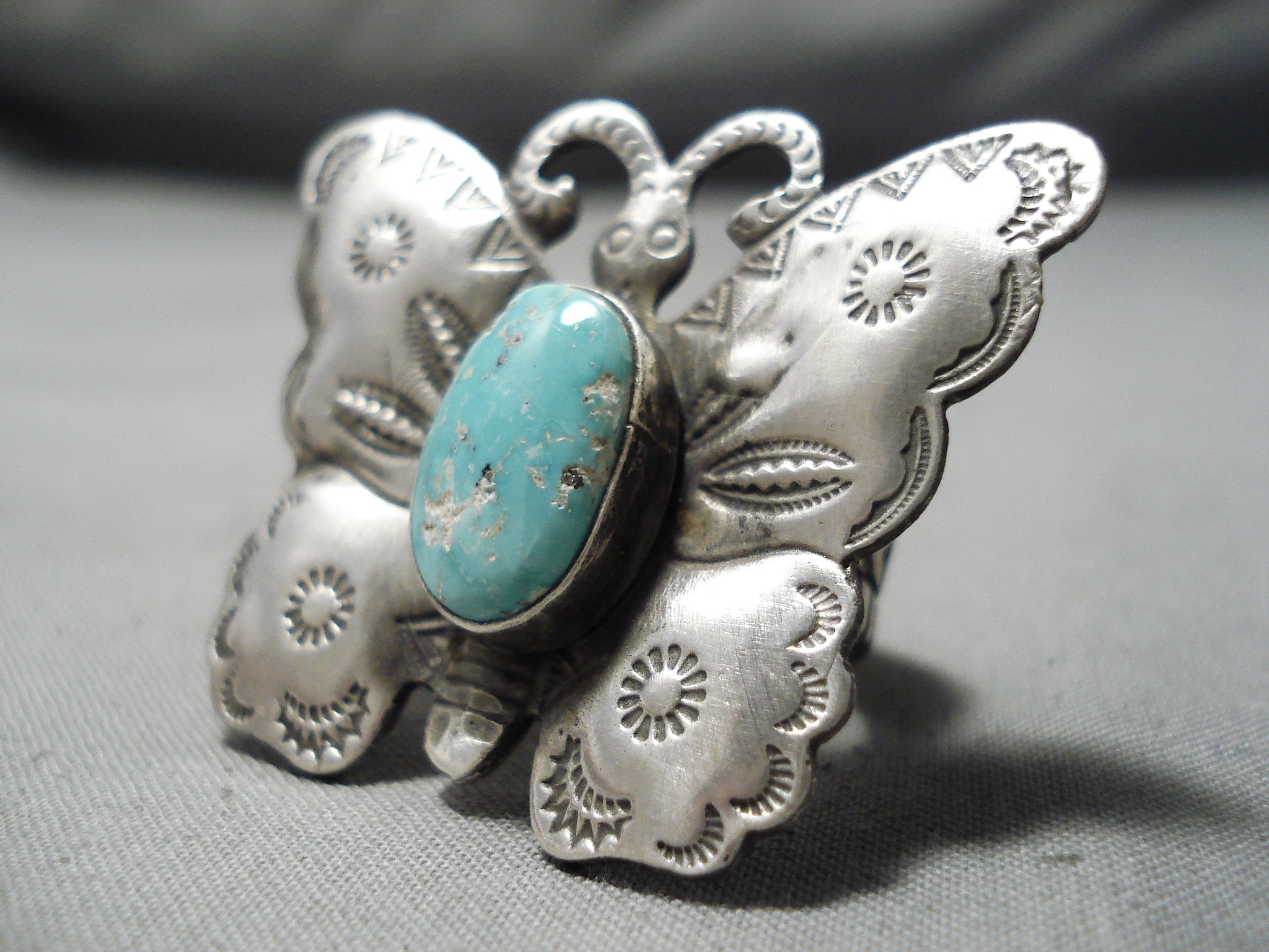 Vintage Native American Indian turquoise sterling silver ring butterfly old pawn online Size 5.75