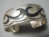 Amazing Vintage Native American Navajo Swirling Wave Sterling Silver Bracelet Old Cuff-Nativo Arts