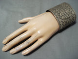 Magnificent Vintage Santo Domingo Stgerling Silver Bracelet Native American Old-Nativo Arts