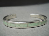 Electrifying Vintage Native American Zuni Gaspeite Sterling Silver Bracelet Old-Nativo Arts