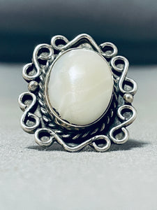 Wonderful Vintage Native American Navajo Mother Of Pearl Sterling Silver Ring-Nativo Arts