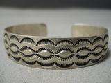 Detailed Hand Tooled!! Vintage Native American Navajo Sterling Silver Bracelet Old-Nativo Arts