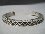 Exquisite Vintage Zuni Sterling Silver Bracelet Native American-Nativo Arts