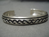 Authentic Vintage Native American Navajo Thomas Singer Sterling Silver Bracelet Old-Nativo Arts