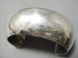 Authentic Vintage Native American Navajo Kirk Smith Sterling Silver Curved Bracelet Old-Nativo Arts