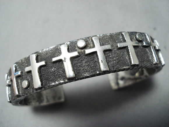 Fantastic Navajo Sterling Silver Crosses Bracelet Native American-Nativo Arts