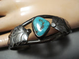 Wonderful Vintage Native American Navajo Kingman Turquoise Sterling Silver Bracelet Old-Nativo Arts