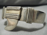 Striking Vintage Native American Navajo 18k Gold Sterling Silver Shark Bracelet Old-Nativo Arts