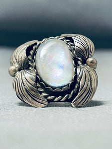 Superb Vintage Native American Navajo Mother Of Pearl Sterling Silver Leaves Ring-Nativo Arts