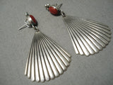 Detailed!! Vintage Native American Navajo Hand Carved Sterling Silver Coral Earrings Old-Nativo Arts