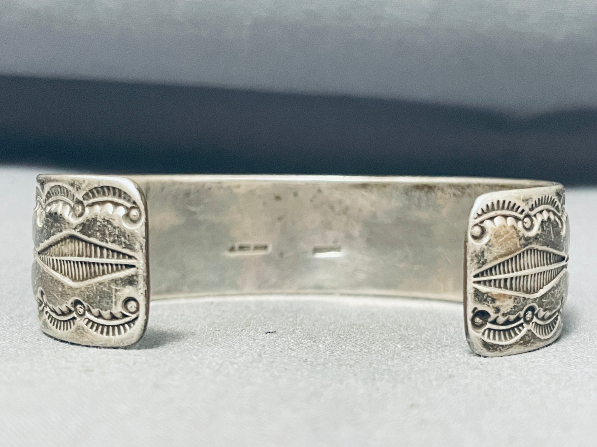 Sensational Native American Navajo Sterling Silver Bracelet Signed