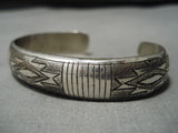 Detailed!! Vintage Navajo Sterling Silver Native American Bracelet Old-Nativo Arts